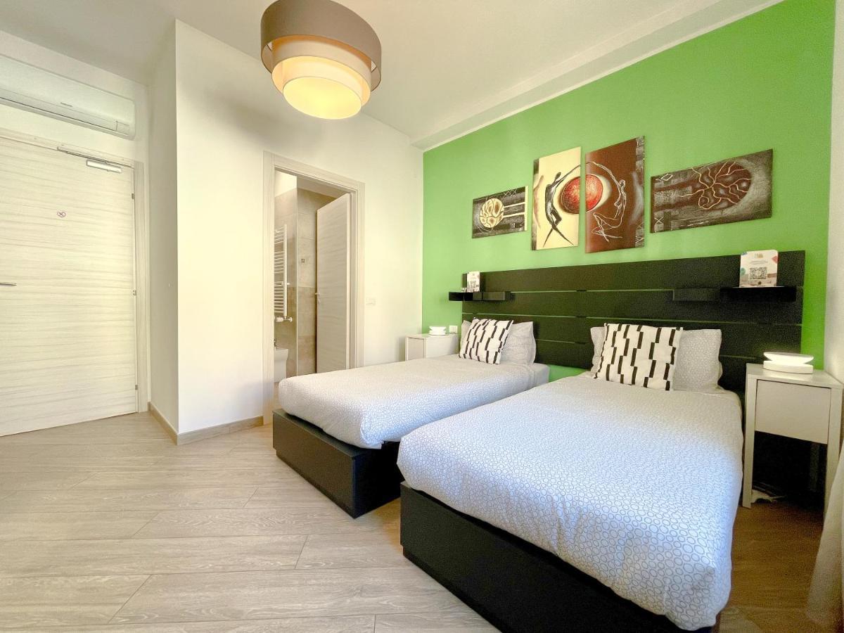 Milanholidays Ngoại thất bức ảnh