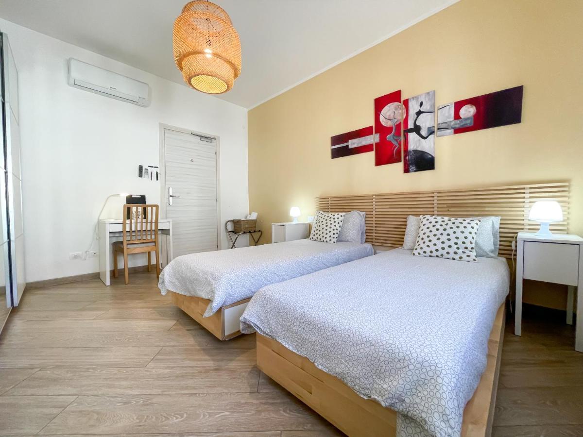 Milanholidays Ngoại thất bức ảnh